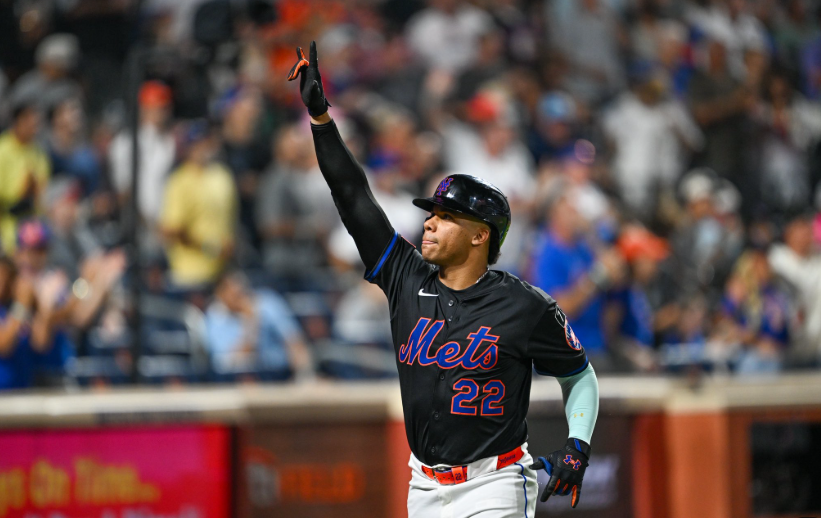 Soto Impulsa a los Mets con Jonrón Cercano al Foul