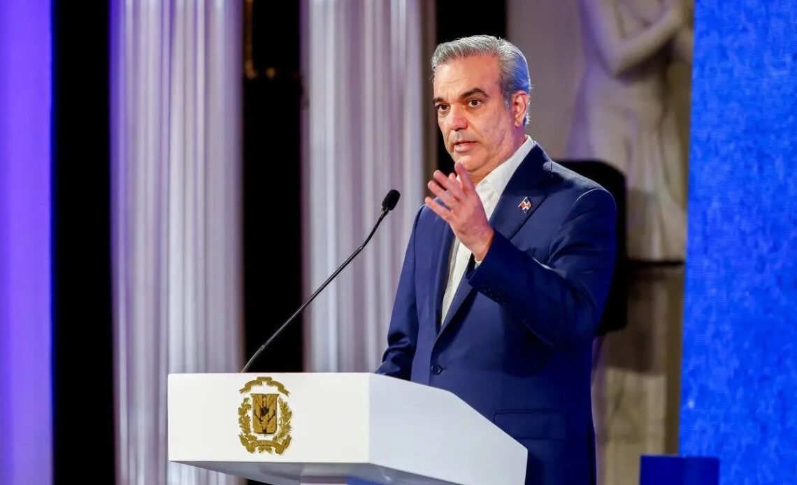 Presidente Abinader Espera Resultados de Investigación sobre Irregularidades en SENASA