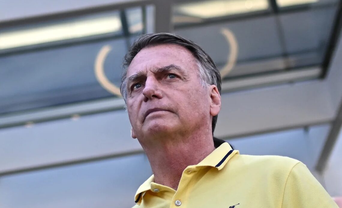 Juez de la Corte Suprema de Brasil pide anular juicio por golpismo contra Bolsonaro