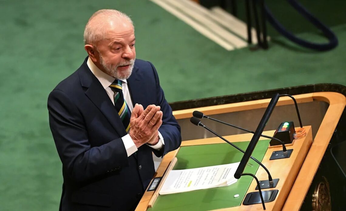 Lula y Trump acuerdan reunión para abordar disputa arancelaria