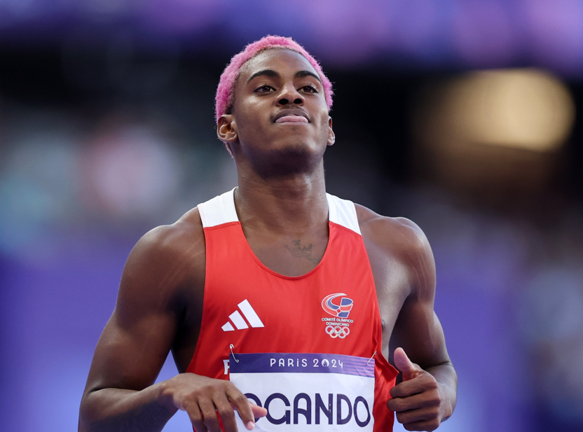 Ogando asegura su lugar en la final de 200 metros en el Mundial de Atletismo