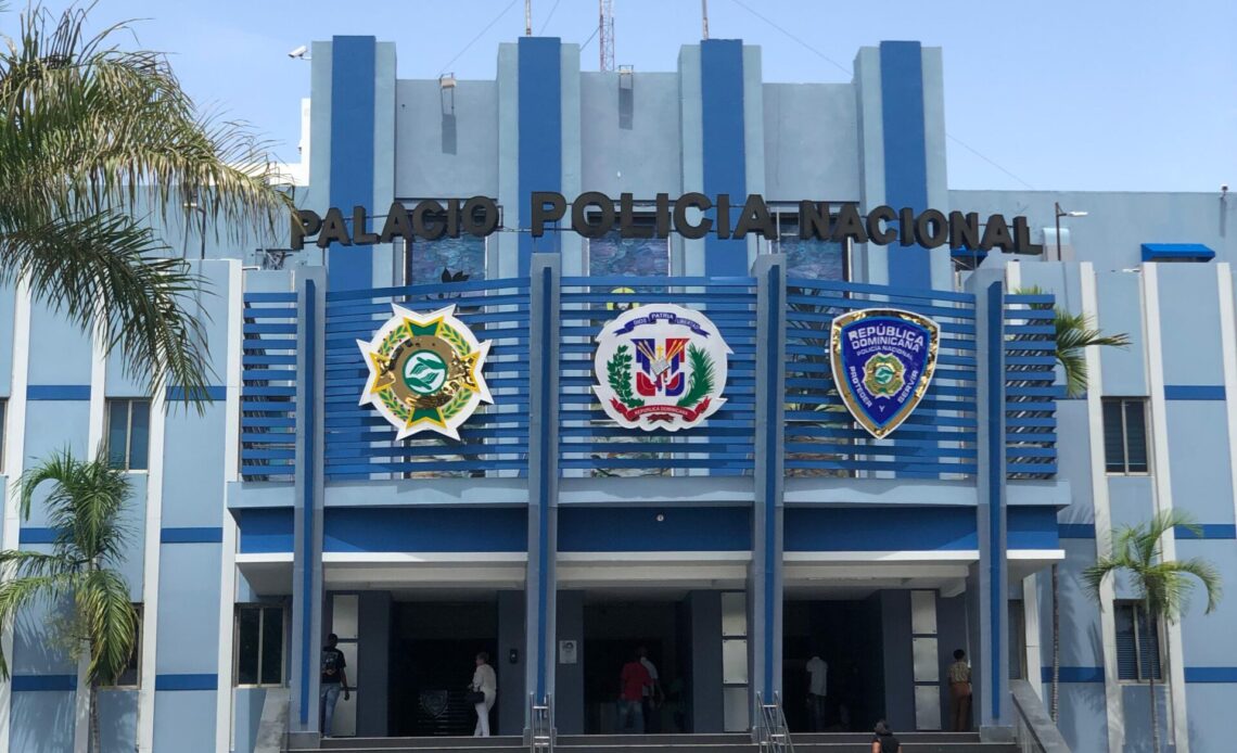 Jóvenes Implicados en Delito se Entregan a las Autoridades Tras Mediación Policial