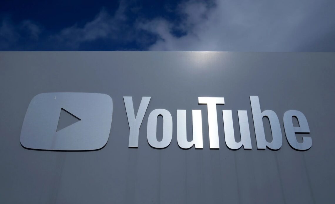 YouTube acuerda pago millonario para resolver demanda de Trump tras suspensión de cuenta