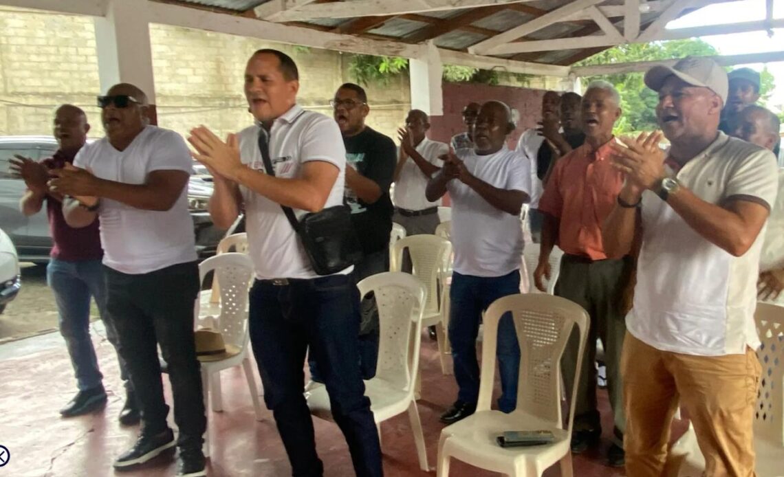 Alcalde de Los Alcarrizos acusado de intentar apoderarse de rutas de transporte del Metro
