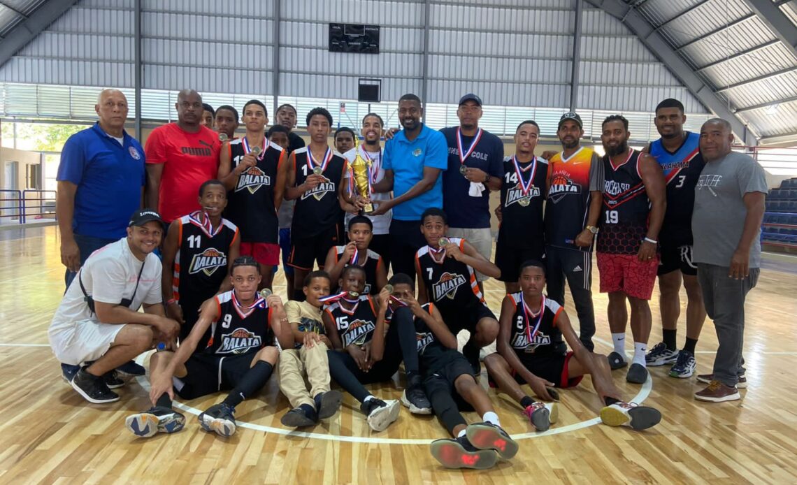 Balatá se corona campeón del torneo infantil U16 de baloncesto en Santo Domingo