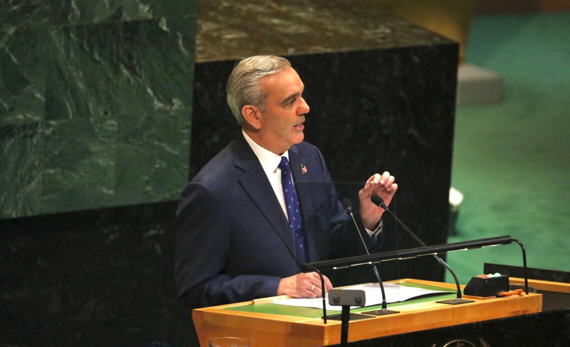 Abinader alerta a la ONU sobre la amenaza existencial del sargazo en el Caribe