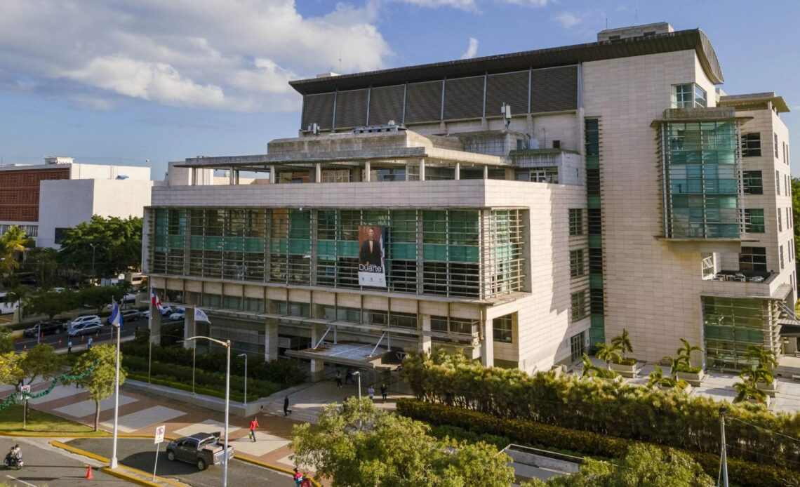 Ministerio Público concluye investigación sobre red de narcotráfico vinculada a Isidoro Rotestan Clase