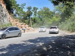 Restablecido el Tránsito en la Carretera La Vega-Jarabacoa Tras Derrumbe