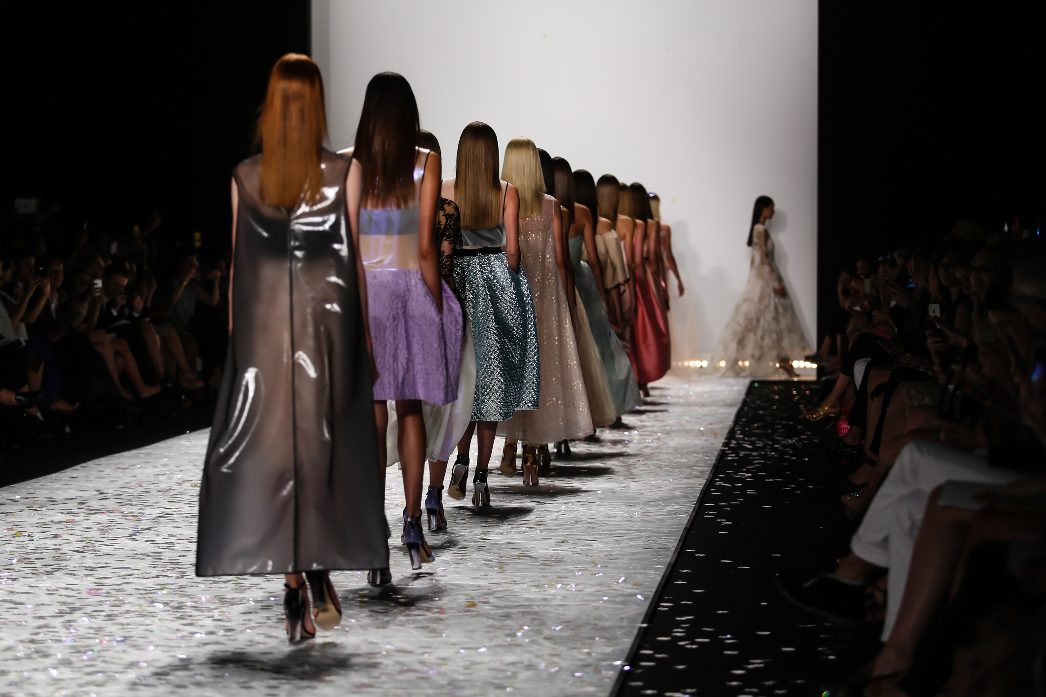 La Moda Hispana Brilla en la Semana de la Moda de Nueva York 2025