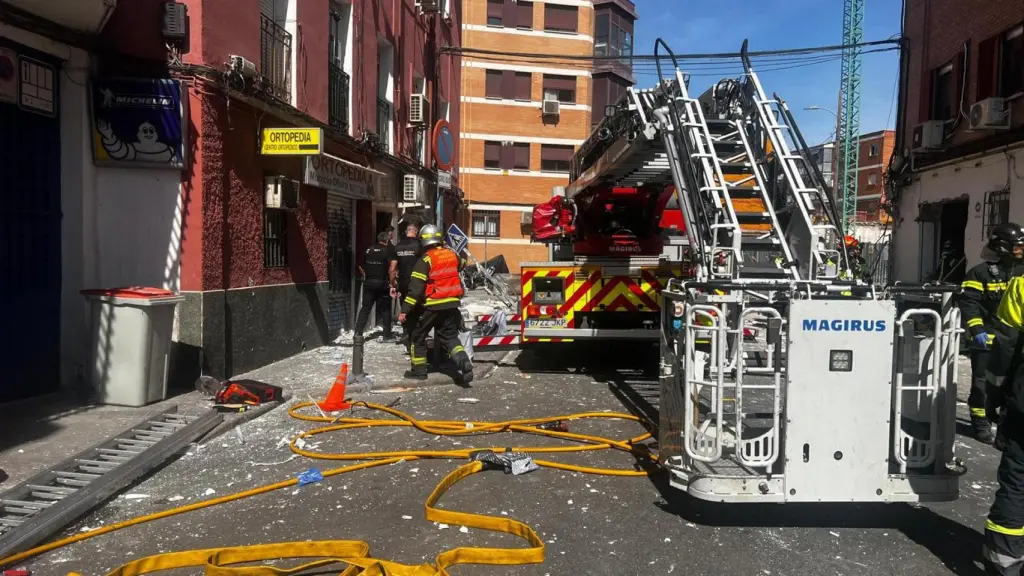 Explosión de gas en bar de Madrid deja 14 heridos, uno grave