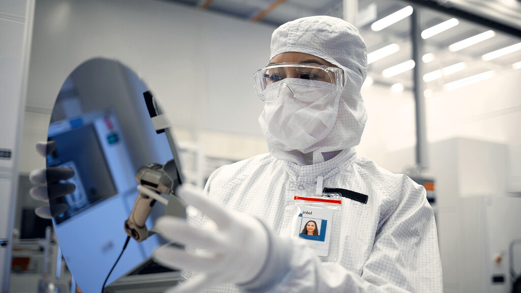 Intel busca inversión de Apple para impulsar su fabricación en EE.UU.