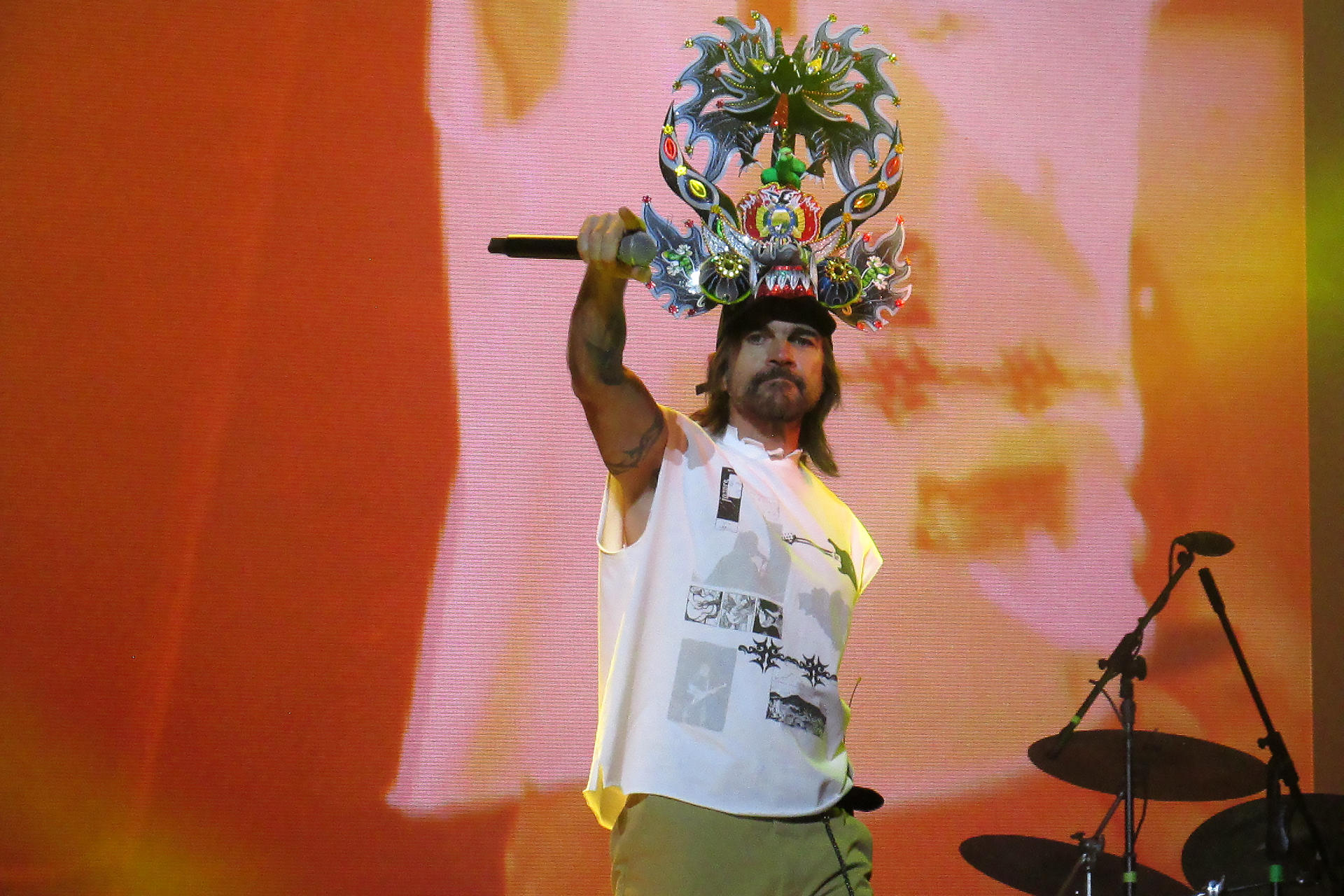 Juanes Electriza La Paz con un Concierto Memorable a Gran Altura