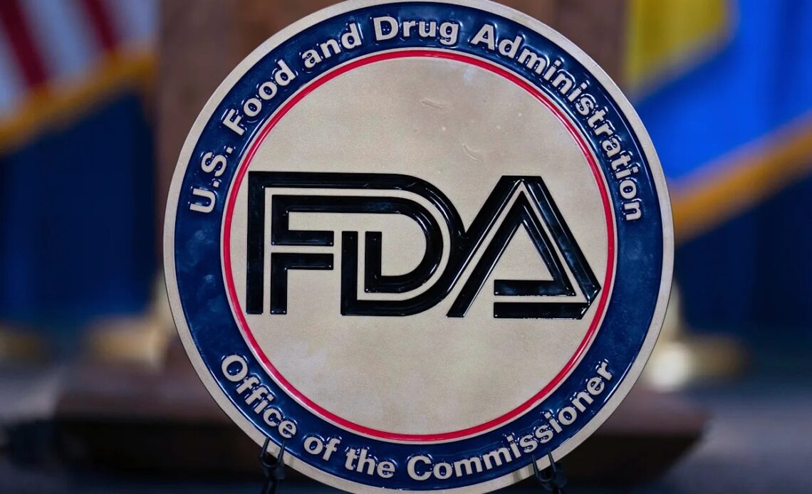 FDA Aprueba Nueva Versión Genérica de la Píldora Abortiva Mifepristona, Desatando Críticas