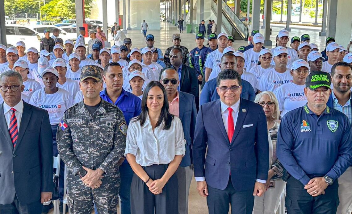 Ministerio de Interior y Policía Inicia Formación de Policías Auxiliares en Santo Domingo Este