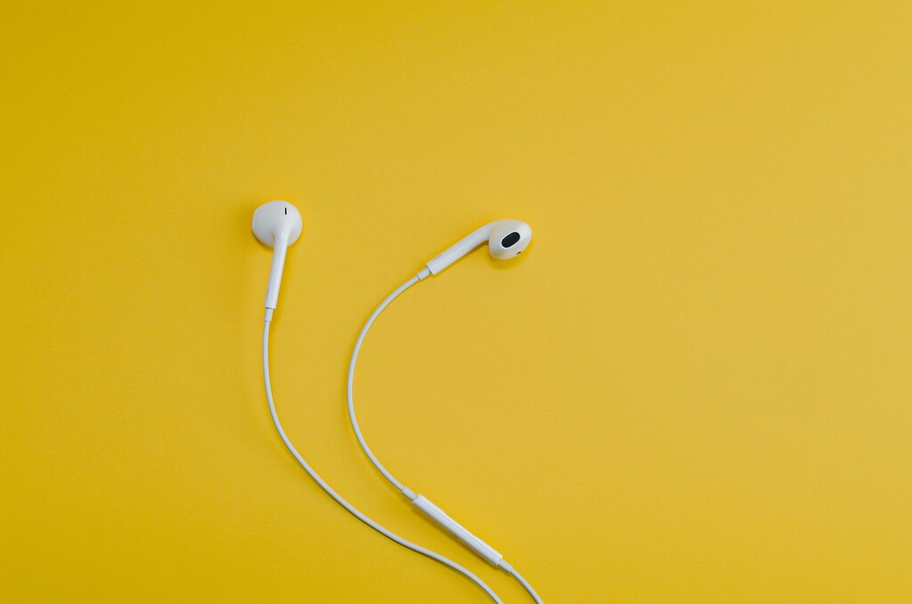 El declive del jack de auriculares: Los móviles sin esta conexión superarán a los que la incluyen en 2025