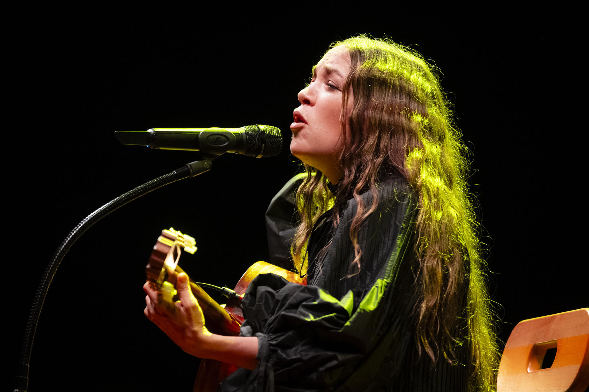 Natalia Lafourcade Lanza ''La Cometierra'', Un Impactante Tema Social para Serie de Prime Video