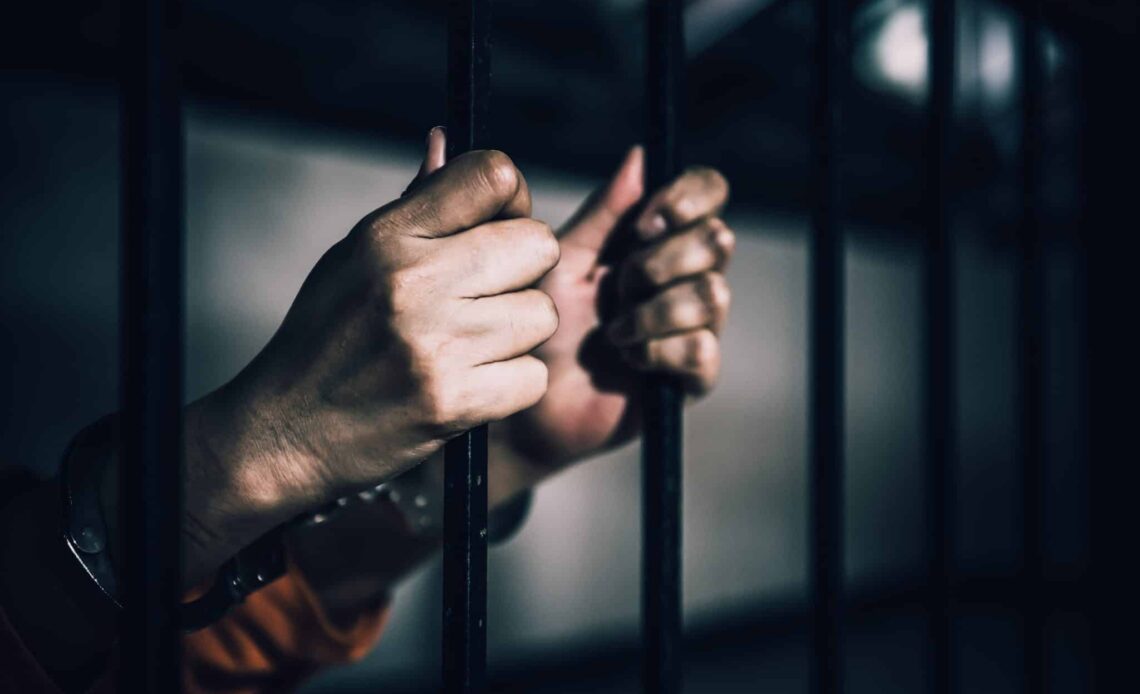 Taxista Enfrenta Prisión Preventiva por Fallecimiento de Pasajero