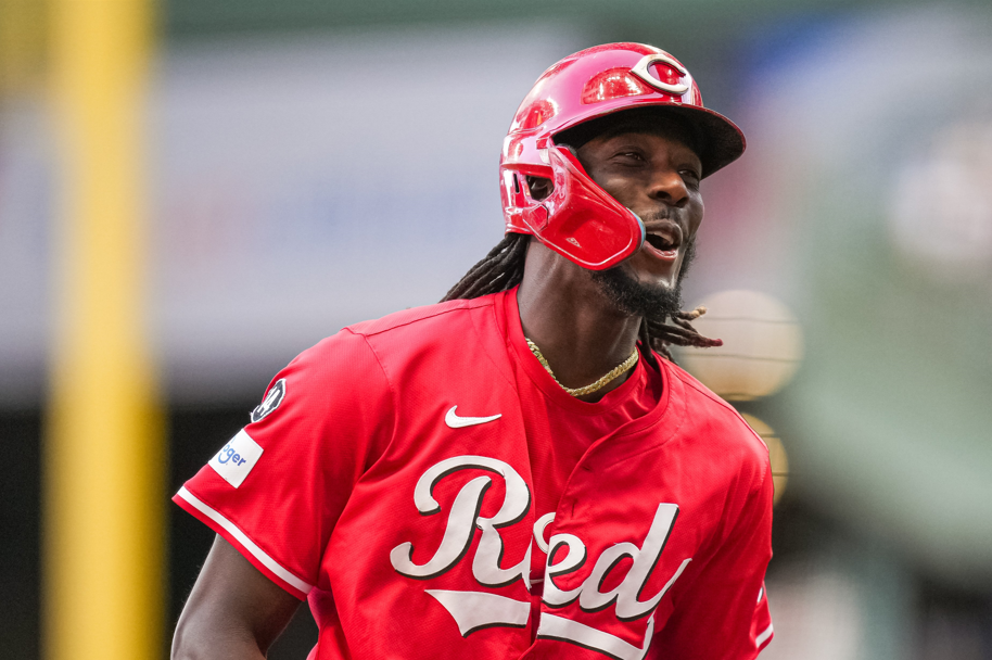 Elly De La Cruz Afrontó la Segunda Mitad de 2025 con un Desgarro Parcial en el Cuádriceps