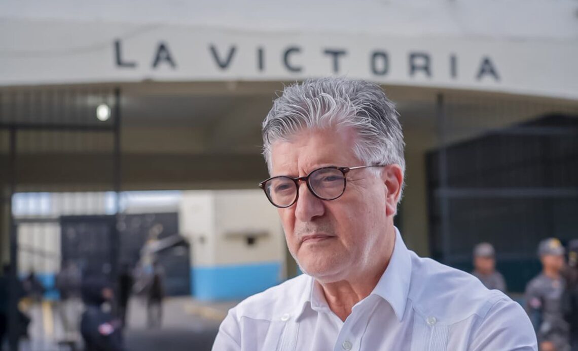 Roberto Santana Subraya la Seguridad y la Reinserción en el Nuevo Centro Penitenciario de Las Parras