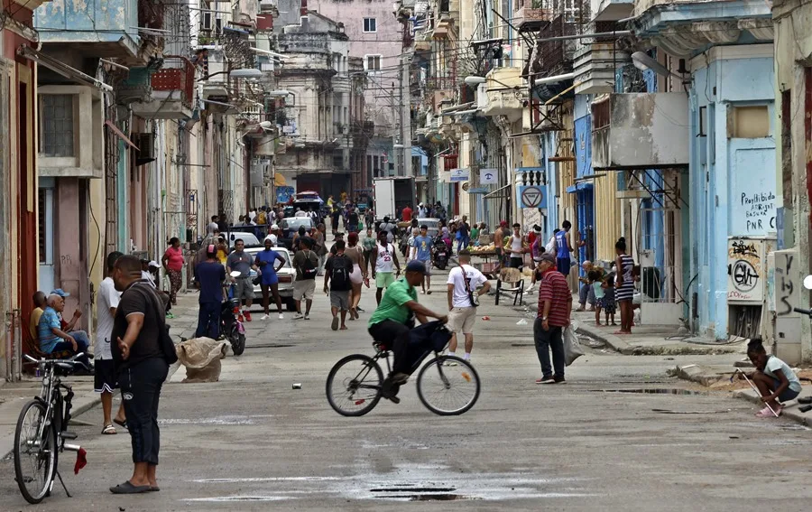 Cuba abre la puerta a la inversión foránea en el sector bancario