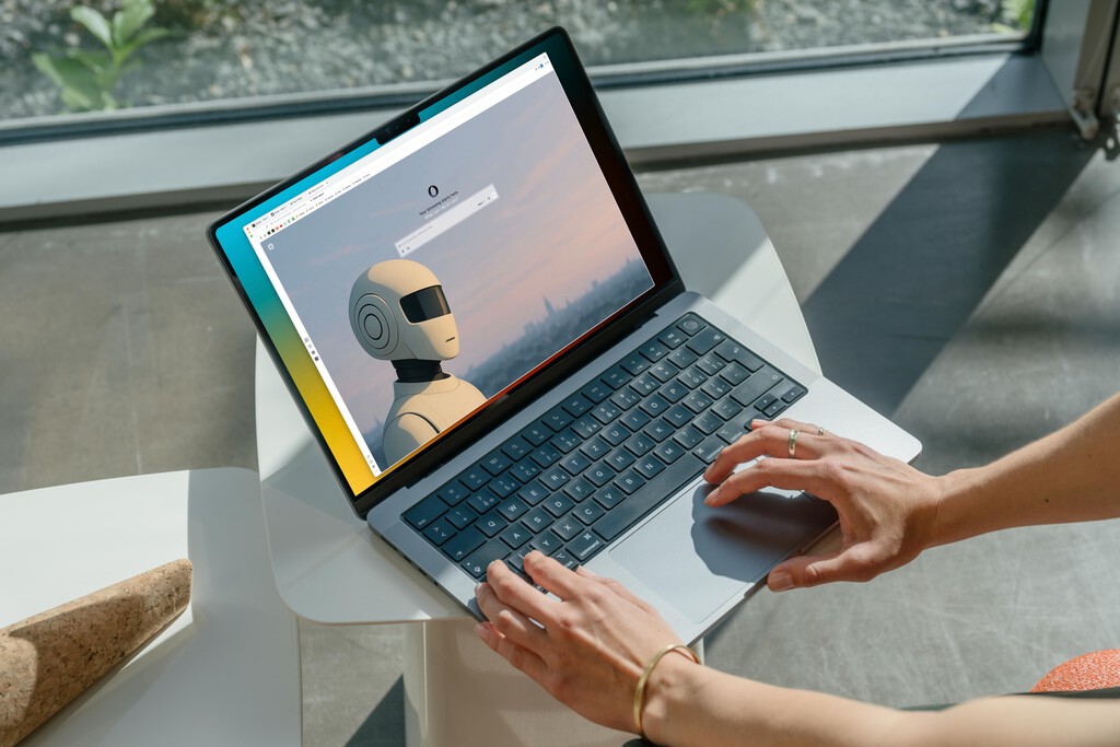 Opera Neon: Un Vistazo al Futuro de la Navegación Web con Inteligencia Artificial