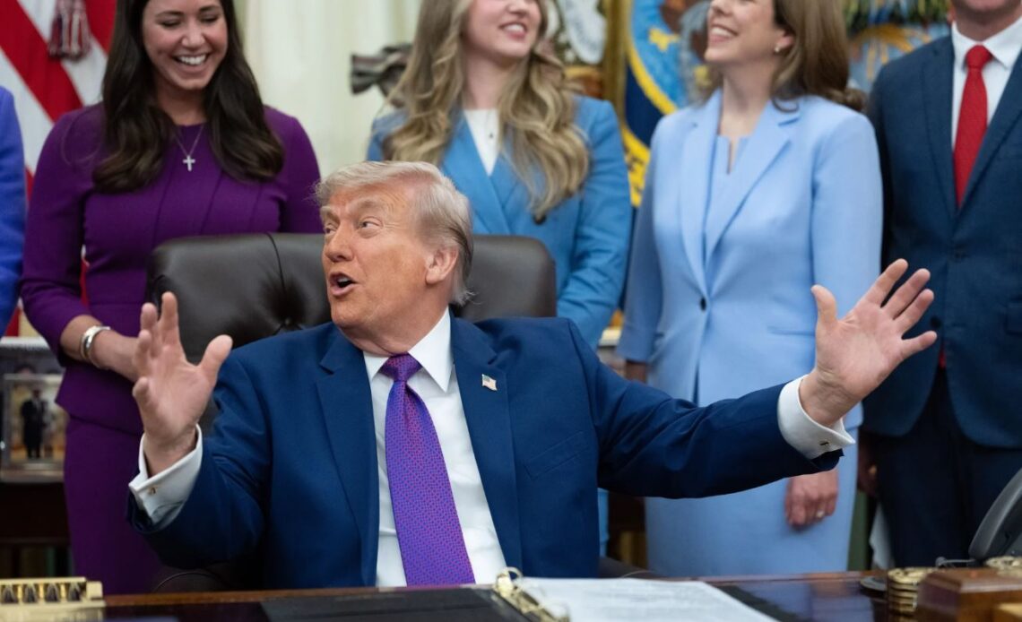 Trump Evalúa la Posibilidad de Integrar a Venezuela como el Estado Número 51 de EE. UU.