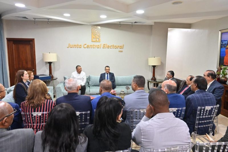 Apoyo Partidario a la JCE: No se Reducirán Fondos a Partidos por Conflicto en Oriente Medio