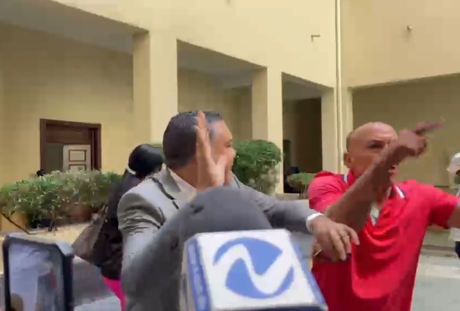 Jhossan Capell Comparece ante la Fiscalía por Agresión al Padre de Víctima del Caso Jet Set