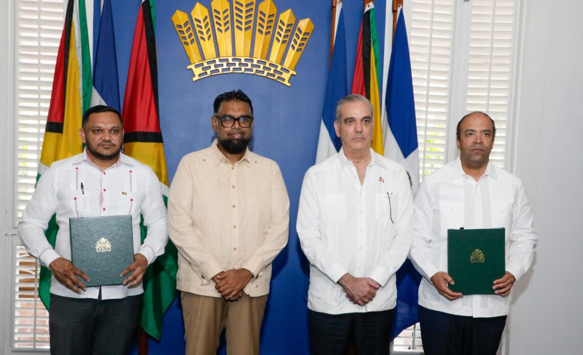 República Dominicana y Guyana Colaboran en Acuerdo de Exploración Petrolera en Territorio Guyanés