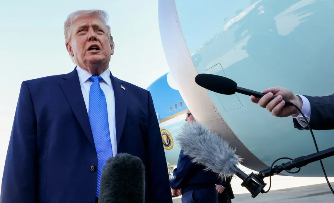 Trump Afirma Solicitud de Reunión por Irán, Teherán lo Desmiente y Niega Conversaciones en Doha