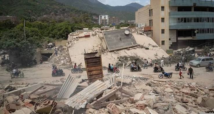 Expertos determinan las causas del derrumbe masivo de edificaciones en Venezuela