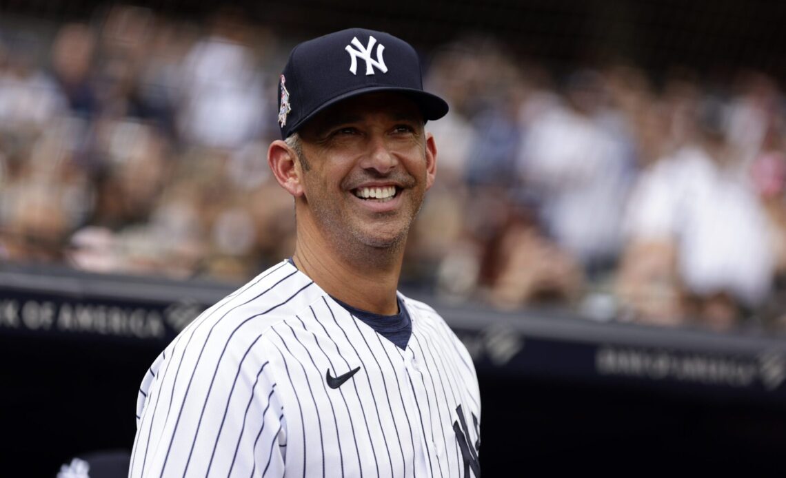 Jorge Posada Critica a la MLB por Altas Inversiones en Jugadores de Bajo Rendimiento Ofensivo