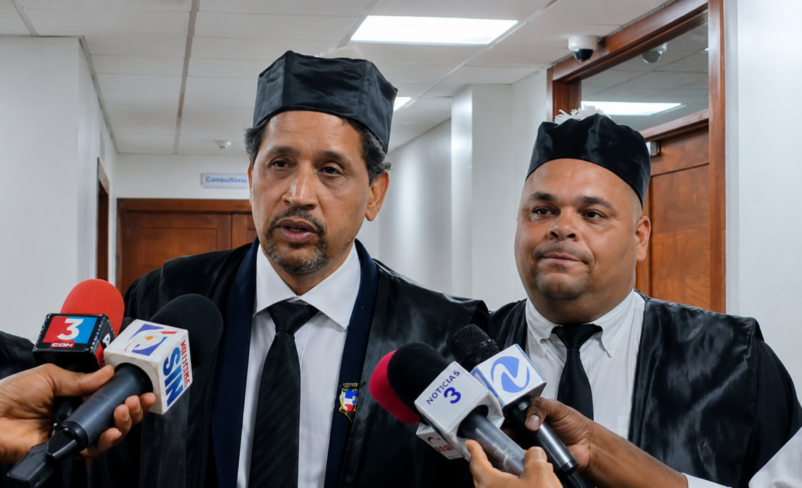Defensa de Aurelio Valdez Denuncia Prórroga de Investigación sin Solicitud Formal del Ministerio Público