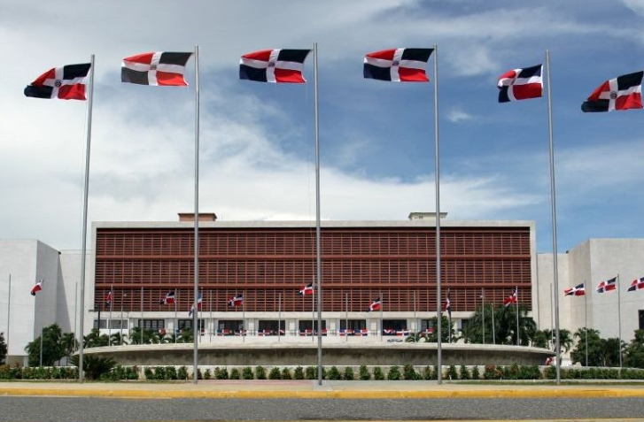 Cámara de Diputados Ajusta Proyecto de Ley de Residuos y lo Devuelve al Senado