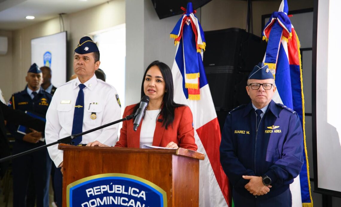 Gobierno Dominicano Considera Flexibilización de Requisitos Migratorios para Venezolanos