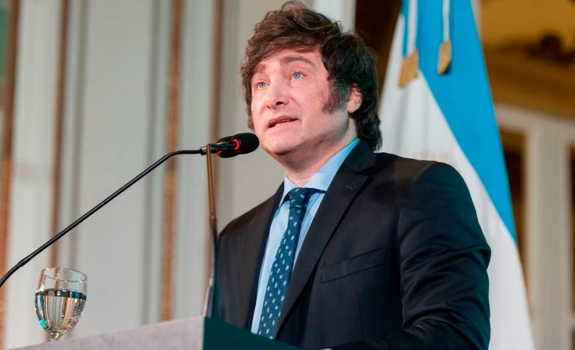 Presidente de Argentina no asistirá a la final del Mundial por razones de superstición