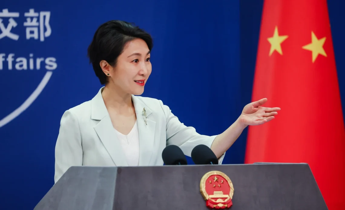 China insta a la comunidad internacional a no exagerar el significado del lanzamiento de misil en el Pacífico