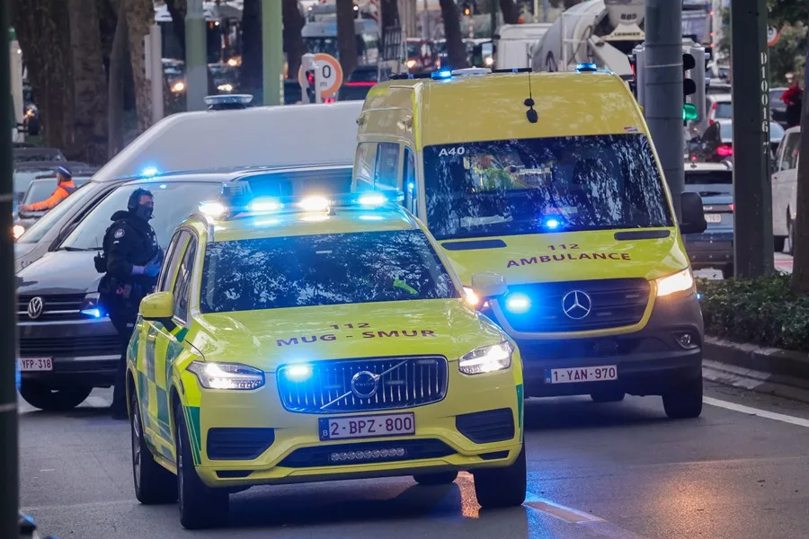 Múltiples Víctimas Mortales y Seis Desaparecidos Tras Incendio en Edificio en Construcción en Bruselas