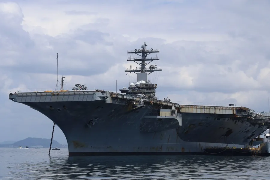 Estados Unidos Continúa Ataques Aéreos Contra Objetivos Iraníes por Noveno Día