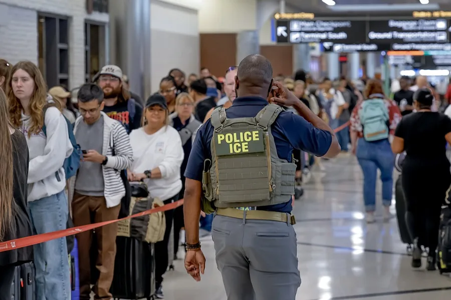 Fallecimiento de Migrante Venezolano bajo Custodia del ICE Eleva a 22 las Muertes en 2026