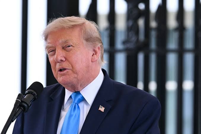 Trump Anuncia Acuerdo para el Desarme de Hamás y la Retirada Gradual de Israel de Gaza