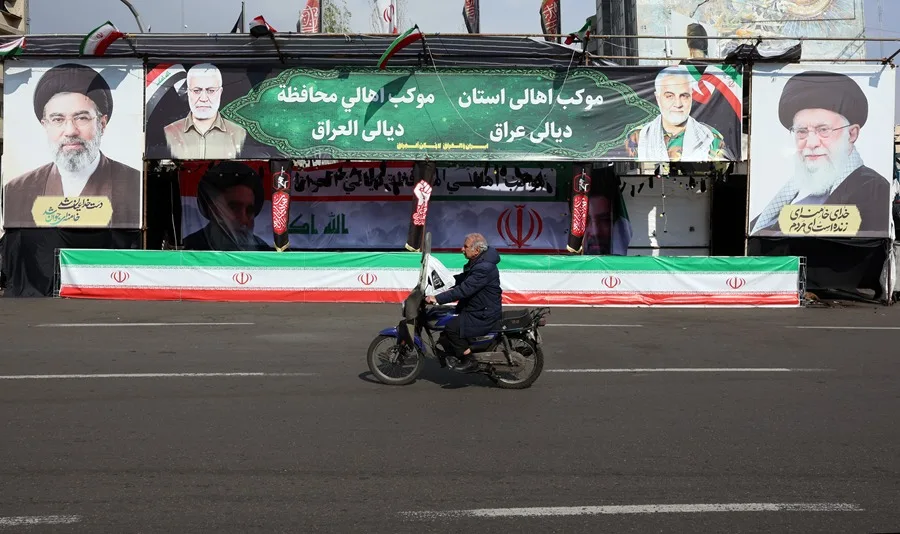 Irán Emite Advertencia Militar a EE. UU. en Medio Oriente: "Se Acerca la Hora Cero"