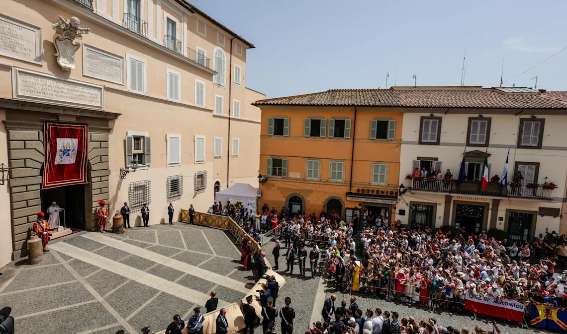 El Papa León XIV insta a recordar a las víctimas de conflictos y a orar por la paz mundial