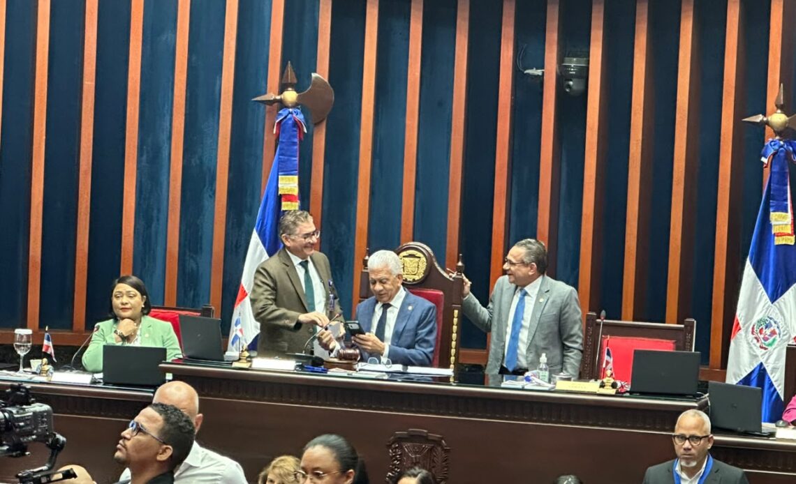 Ricardo de los Santos Asegura Modificaciones al Código Penal Serán Aprobadas Antes de su Implementación