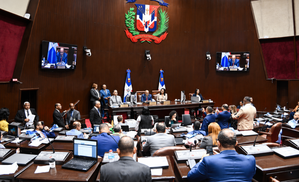 Diputados Dan Luz Verde a Nuevo Código Penal en Segunda Lectura, Pese a Desacuerdo Opositor