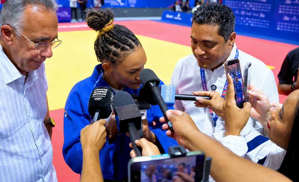 Presidente Abinader Elogia a Ana Rosa por Obtener la Primera Medalla de Oro para República Dominicana
