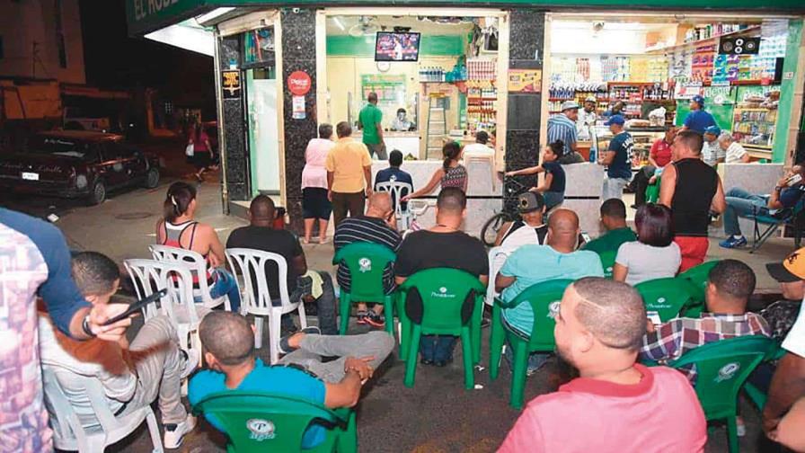 Santo Domingo Lidera las Infracciones en Negocios de Bebidas Alcohólicas