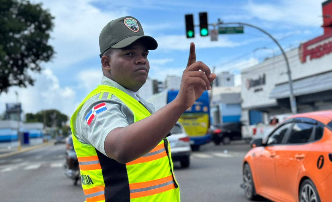 Atribuciones y Límites de la DIGESETT: Lo que Establece la Ley 63-17 para Conductores