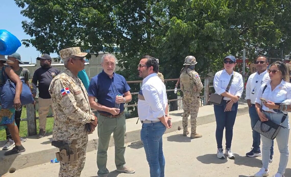 Delegación Guatemalteca Evalúa Dinámicas de Comercio y Migración en Frontera de Dajabón