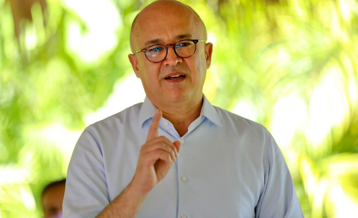 Exprocurador denuncia que ascensos en Policía y Fuerzas Armadas se obtuvieron mediante pagos
